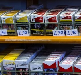 Ιταλός πήγε στο περίπτερο να αγοράσει τσιγάρα: Στο πακέτο αντίκρισε τη νεκρή γυναίκα του από το κρεββάτι του νοσοκομείου (φώτο)
