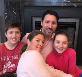 Κορωνοϊός: Θετική η σύζυγος του Justin Trudeau, σε καραντίνα και ο πρωθυπουργός - Eργάζεται απο το σπίτι