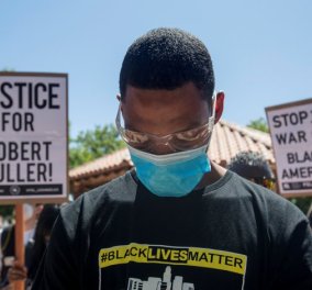Black lives "don't" matter: Δεύτερος μαύρος κρεμασμένος από δέντρο - Το βίντεο ντοκουμέντο από την εν ψυχρώ δολοφονία ενός τρίτου 