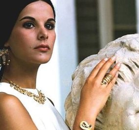 Vintage φωτό: Το σπάνιο κλικ που αποτυπώνει την αρχαιοελληνική ομορφιά της Έλενας Ναθαναήλ στα 60s 