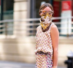 Olivia Palermo: Η κομψότερη γυναίκα του πλανήτη φοράει τα μεταξωτά μαντήλια σαν μάσκα για τον κορωνοϊό με unique style (Φωτό) 