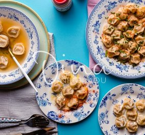 Ντίνα Νικολάου: Δύο διαφορετικά πιάτα με πρωταγωνιστή τα ρωσικά πελμένι - Προτιμάτε σε σούπα ή με βούτυρο και πάπρικα;