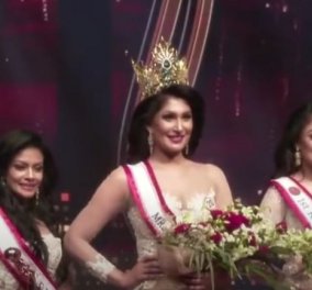 Ξεκατίνιασμα στα καλλιστεία: Εξελέγη η Μις Σρι Λάνκα και έπεσαν πάνω της οι ανταγωνίστριες να της βγάλουν το στέμμα - Είναι διαζευγμένη είπαν (βίντεο)