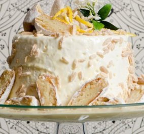 Στέλιος Παρλιάρος: Δροσερή τούρτα με άρωμα αμυγδάλου & λεμονιού – Με λευκή σοκολάτα χωρίς παντεσπάνι 