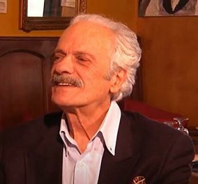Σπύρος Φωκάς: Αυτό είναι το κοντέινερ που ζει ο 84χρονος ηθοποιός - Τώρα τι λέμε ; (φώτο -βίντεο)