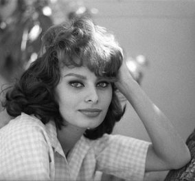 Η ακαταμάχητη Sophia Loren σε 24 vintage φωτογραφίες από την δεκαετία του 50 & του 60