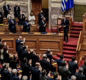Βουλή: Απορρίφθηκε η πρόταση δυσπιστίας του ΣΥΡΙΖΑ - 156 κατά, 142 υπέρ, 1 παρών (βίντεο)