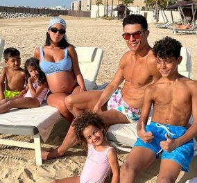 Ο Cristiano Ronaldo στην παραλία με την φαμίλια του: Τα πιτσιρίκια & το θαλασσί μπικίνι της εγκυμονούσας Georgina (φωτό)