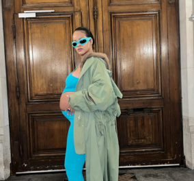 Rihanna: Το πιο bad girl του τραγουδιού γίνεται ιέρεια της θηλυκότητας, της εγκυμοσύνης- Τιρκουάζ jumpsuit, ασορτί τα γυαλιά (φωτό)