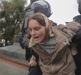 Ρωσία: 10 χρόνια φυλακή σε όσους αρνούνται να πάνε στον πόλεμο - 700 συλλήψεις διαδηλωτών - Ο Πούτιν «στην πρίζα» (βίντεο)