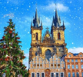 Χριστούγεννα στην Πράγα, την «Χρυσή Πόλη των 100 Πύργων» - Ζεστό κρασί, στολισμένες πλατείες, πανέμορφα στέκια (φωτό)