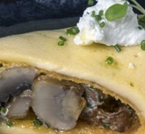 Γιάννης Λουκάκος: Γαλλική ομελέτα με μανιτάρια σοτέ και τυρί κρέμα - μια λαχταριστή πρόταση για πρωινό ή brunch 