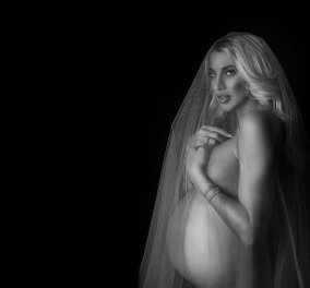 Η Ναταλία Ρίζου πήρε παγκόσμιο βραβείο φωτογραφίζοντας έγκυο την Κωνσταντίνα Σπυροπούλου – δείτε την φωτό που βραβεύτηκε