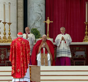 Live από Βατικανό: Η κηδεία του Πάπα Βενέδικτου - Εικόνες από την πλατεία του Αγίου Πέτρου