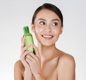 Skincare: Αυτά είναι τα πέντε συστατικά που "αγαπάνε" το δέρμα σας - Βάλτε τα στη ρουτίνα σας!