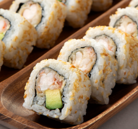 Άκης Πετρετζίκης: Ταξιδεύουμε στην Ιαπωνία - Sushi rolls με γαρίδα τεμπούρα