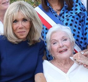 Brigitte Macron: Μαθήματα ώριμης θηλυκότητας από την Γαλλίδα πρώτη κυρία - bleu marine αδιαμφισβήτητα το χρώμα της