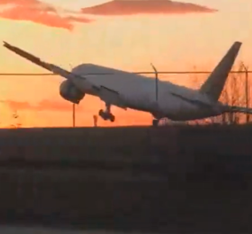 Σοκαριστικό βίντεο με προσγείωση αεροσκάφους που "έκοψε" την ανάσα στους επιβάτες: Τόσο δυνατές αναταράξεις σαν σεισμός - Στο αεροδρόμιο του Τορόντο