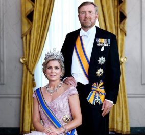 Το νέο επίσημο πορτραίτο της πιο καλοντυμέννης Βασίλισσας της Ευρώπης με τον σύζυγό της Βίλεμ-Αλεξάντερ - Φόρεσε ροζ-παλ τουαλέτα με κεντήματα & τούλινους φαρμπαλάδες