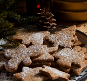 Γευστικά χριστουγεννιάτικα μπισκότα από το Στέλιο Παρλιάρο - το ιδανικό κέρασμα για τις γιορτές!