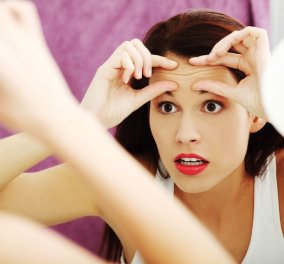 Ένα κουίζ γένους θηλυκού: Αλήθεια, εσύ πόσες φορές την ημέρα κοιτάζεσαι στον καθρέφτη; 