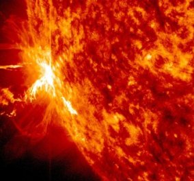 To εντυπωσιακό βίντεο της NASA: Οι ηλιακές εκρήξεις είναι ό,τι πιο όμορφο έχετε δει!