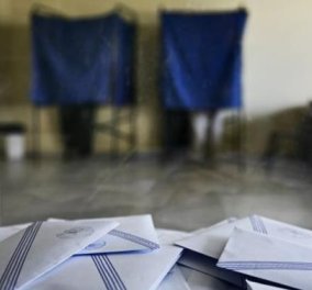 Όλα τα κόμματα και οι συνδυασμοί που «κατεβαίνουν» επισήμως στις εκλογές - Ποια απορρρίφθηκαν;