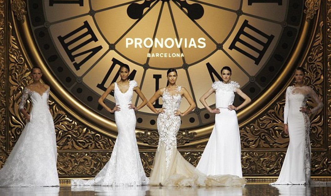 Ιρίνα Σάικ: Φόρεσε ένα συγκλονιστικό Pronovias κολλητό νυφικό & προκαλεί τον Μπράντλευ Κούπερ - Κυρίως Φωτογραφία - Gallery - Video