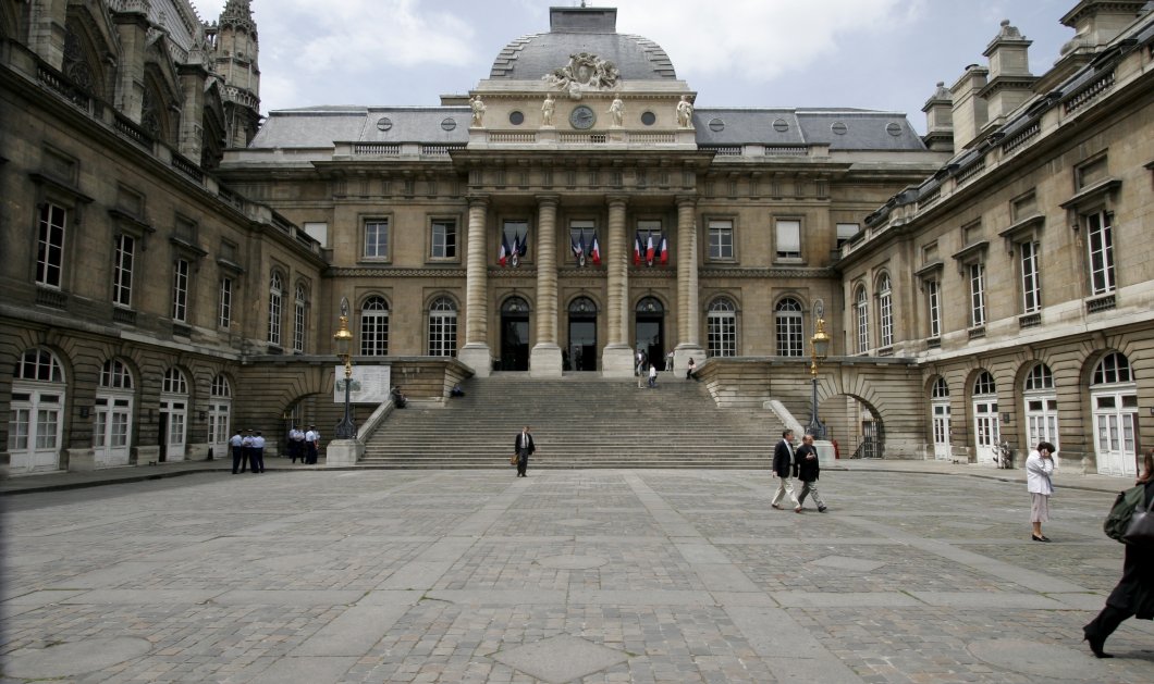 Εξοργίζει η απόφαση Γαλλικού δικαστηρίου: Έκρινε συναινετικό το σεξ 28χρονου με 11χρονη! - Κυρίως Φωτογραφία - Gallery - Video