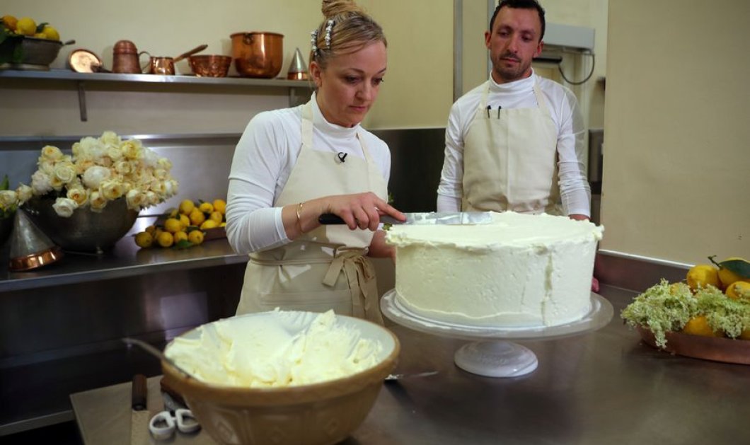 Καρέ καρέ πως η Αμερικανίδα ζαχαροπλάστισσα ετοιμάζει την τούρτα του γάμου Harry & Meghan (ΦΩΤΟ) - Κυρίως Φωτογραφία - Gallery - Video
