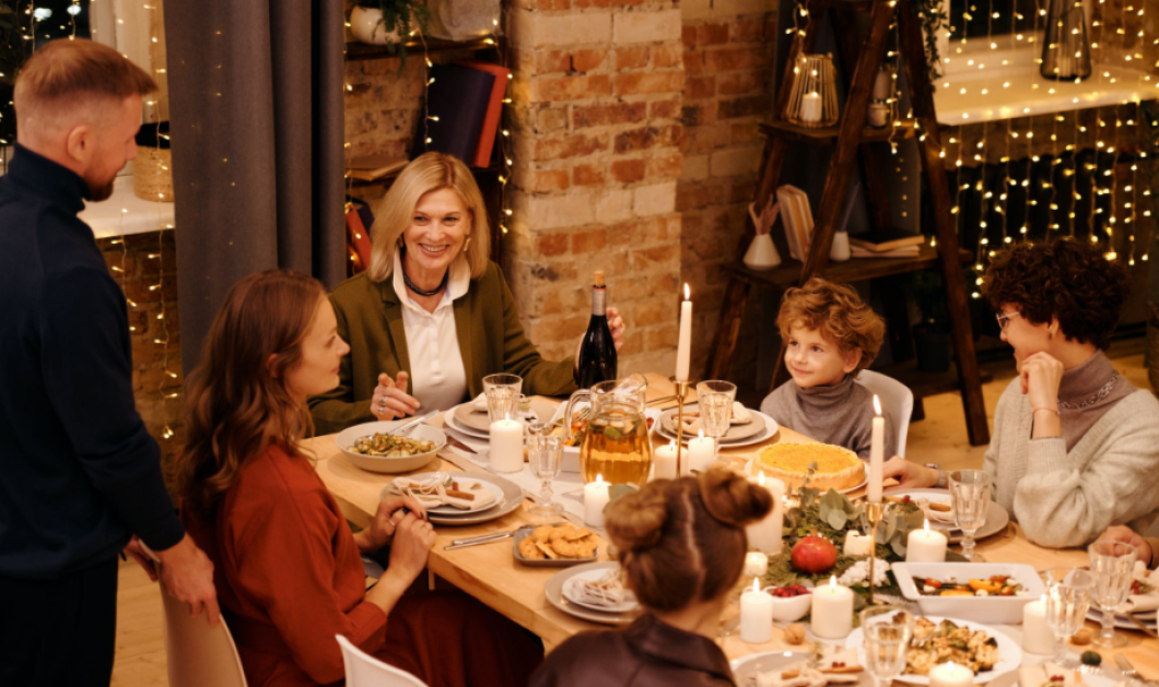 Όλα τα  μυστικά για να φάτε σωστά στο πρωτοχρονιάτικο τραπέζι - Tips για να μην ξεφύγετε  - Κυρίως Φωτογραφία - Gallery - Video