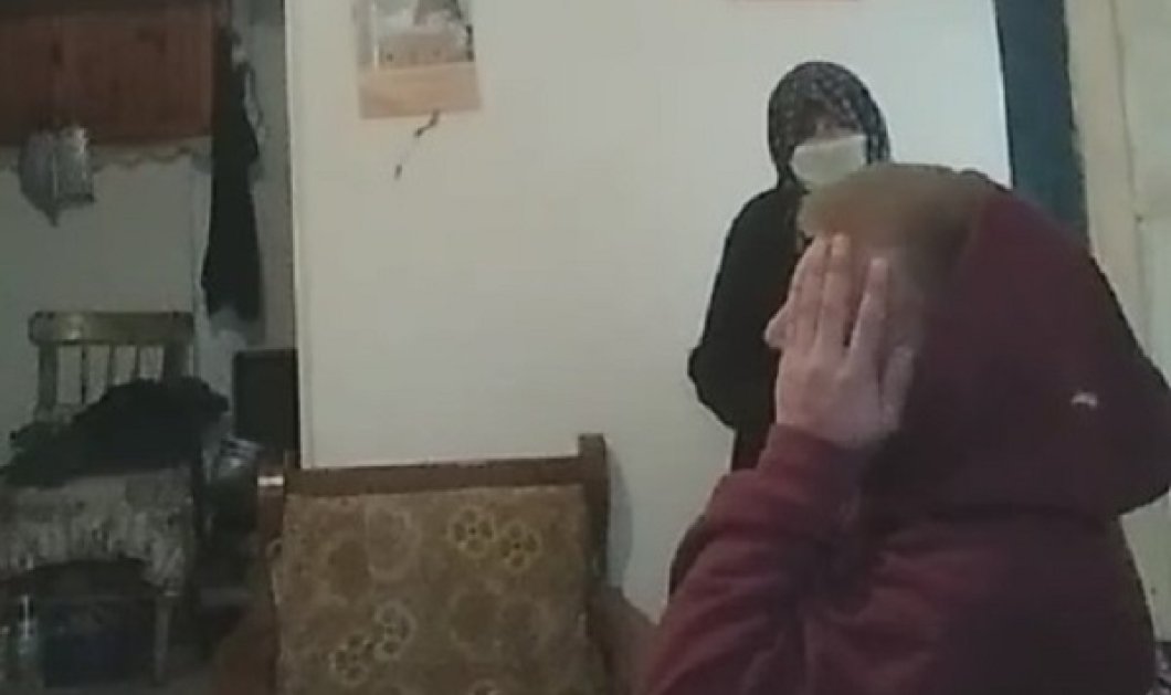 Γελάστε ελεύθερα! Ο εγγονός κάνει φάρσα στη γιαγιά του ότι έχει κορωνοϊό - το viral βίντεο στο Tik Tok  - Κυρίως Φωτογραφία - Gallery - Video