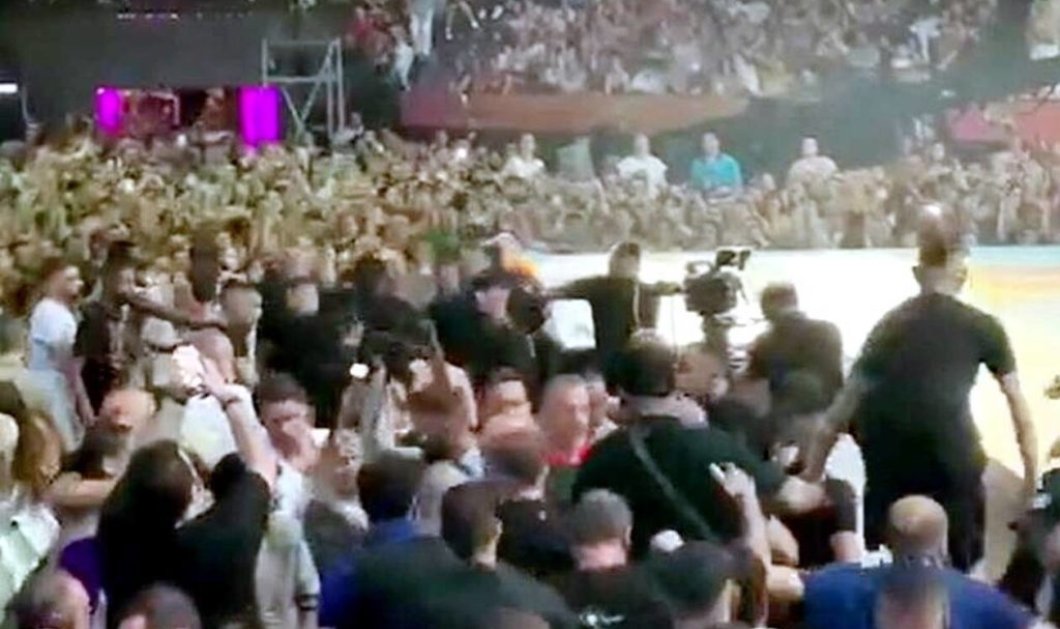 MAD VMA 2022: Χαμός στην εκδήλωση - Γνωστοί τράπερς πιάστηκαν στα χέρια (βίντεο) - Κυρίως Φωτογραφία - Gallery - Video
