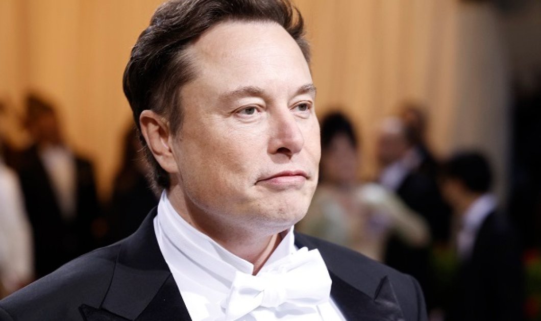 Τι θέλει να πει ο ποιητής; Ο Elon Musk έγραψε στα ελληνικά «διαλεκτική» και το Twitter πήρε φωτιά - «Σωκράτη εσύ, σούπερ σταρ» (φωτό) - Κυρίως Φωτογραφία - Gallery - Video