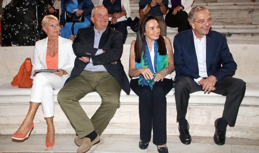 Ο Κώστας Καραμανλής με τη Νατάσα Παζαΐτη και ο Αντώνης Σαμαράς με την Γεωργία Κρητικού δίπλα, δίπλα στο Ηρώδειο (φωτό) - Κυρίως Φωτογραφία - Gallery - Video