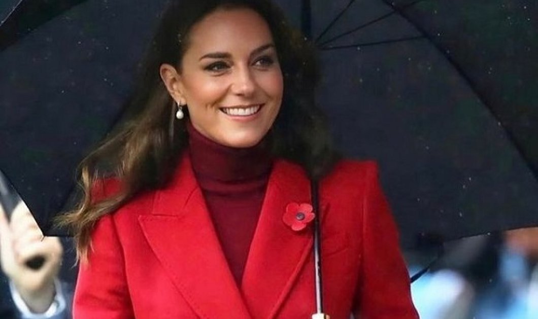 Κι αν χιονίζει και αν βρέχει… η Kate Middleton θα εντυπωσιάσει: Κομψή στα κόκκινα η πριγκίπισσα της Ουαλίας (φωτό & βίντεο) - Κυρίως Φωτογραφία - Gallery - Video
