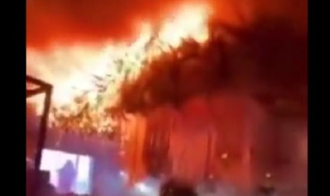 Τραγικός γάμος στο Ιράκ: Λαμπάδιασε σε δευτερόλεπτα η οροφή - Έπεφταν πυρακτωμένα κομμάτια πάνω στους καλεσμένους (βίντεο) - Κυρίως Φωτογραφία - Gallery - Video