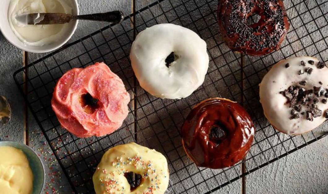 Αργυρώ Μπαρμπαρίγου: Η καλύτερη συνταγή για αφράτα Donuts - η γεύση τους θα σου μείνει αξέχαστη! - Κυρίως Φωτογραφία - Gallery - Video