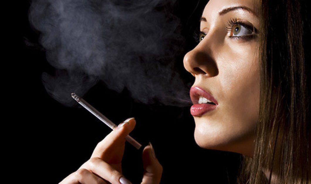Πότε είναι η κατάλληλη στιγμή για να κόψει μια γυναίκα το κάπνισμα; Δεν φαντάζεστε! - Κυρίως Φωτογραφία - Gallery - Video