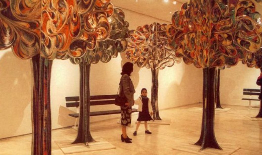 Made in Greece το δέντρο που πουλήθηκε 80.000 ευρώ - Έχει ύψος 3 μέτρα και φέρει την υπογραφή του παγκόσμιου Έλληνα εικαστικού Παύλου! - Κυρίως Φωτογραφία - Gallery - Video
